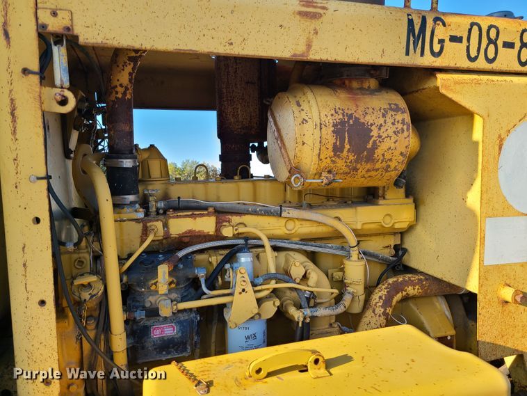 image for item DK1308 1985 Caterpillar 12G  motor grader