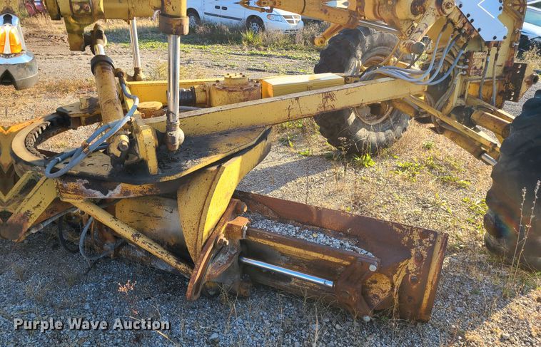 image for item DK1308 1985 Caterpillar 12G  motor grader