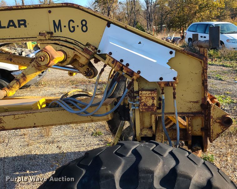 image for item DK1308 1985 Caterpillar 12G  motor grader