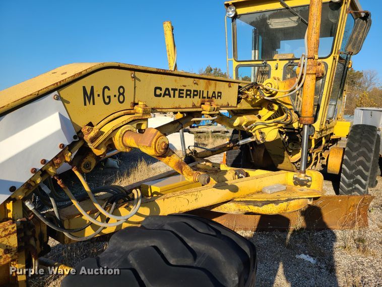 image for item DK1308 1985 Caterpillar 12G  motor grader
