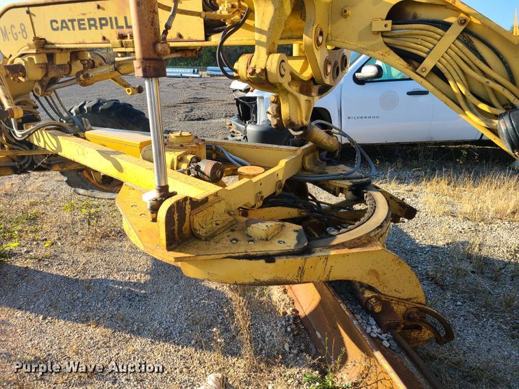 image for item DK1308 1985 Caterpillar 12G  motor grader