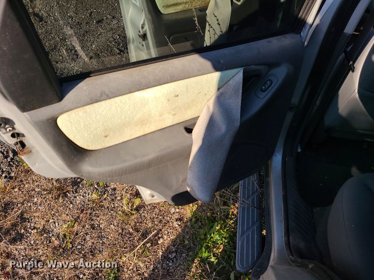 image for item DK1310 2005 Ford Escape  SUV