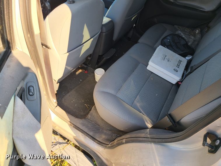 image for item DK1310 2005 Ford Escape  SUV