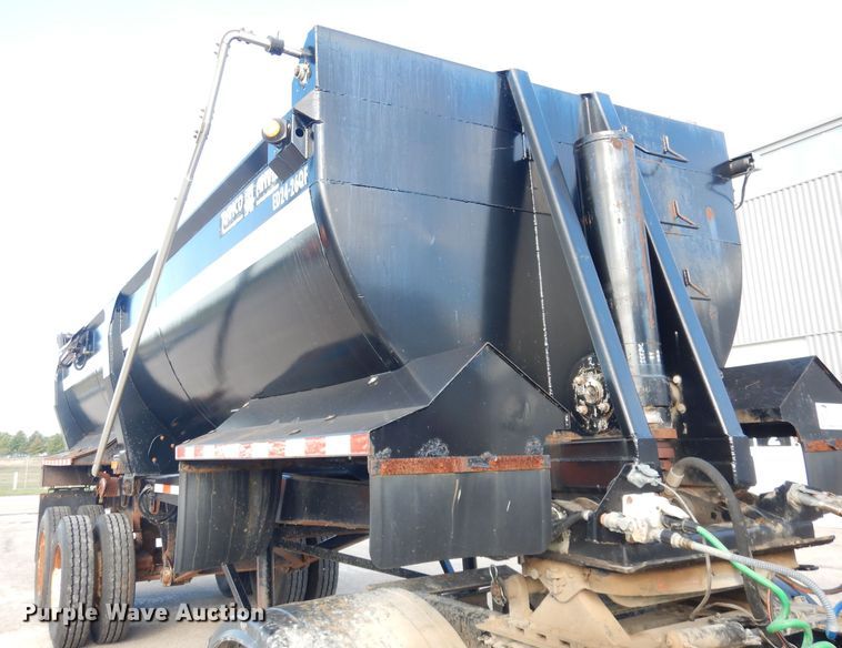 image for item DK3038 2010 Ranco ED2426QF  end dump trailer
