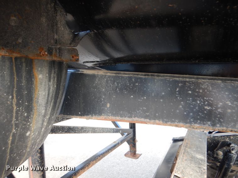 image for item DK3038 2010 Ranco ED2426QF  end dump trailer