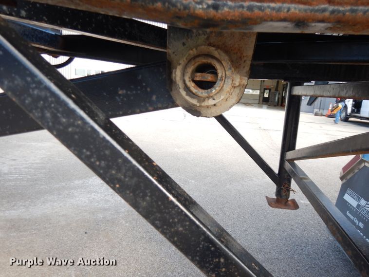 image for item DK3038 2010 Ranco ED2426QF  end dump trailer