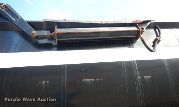 image for item DK3038 2010 Ranco ED2426QF  end dump trailer