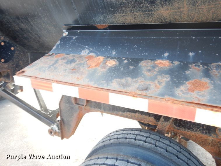 image for item DK3038 2010 Ranco ED2426QF  end dump trailer