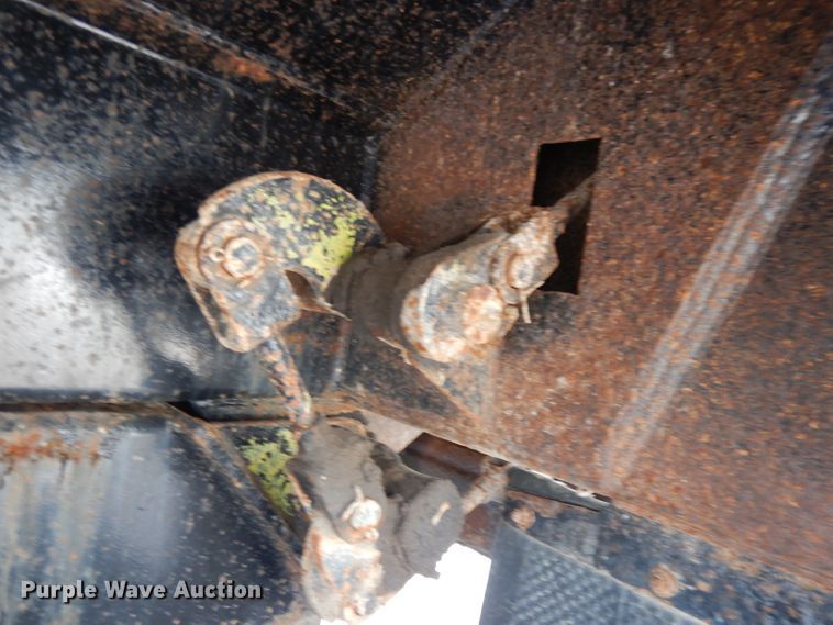 image for item DK3038 2010 Ranco ED2426QF  end dump trailer