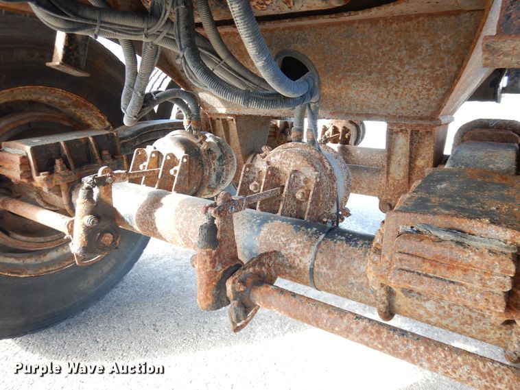 image for item DK3038 2010 Ranco ED2426QF  end dump trailer