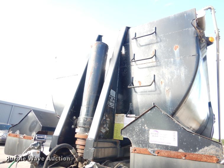 image for item DK3038 2010 Ranco ED2426QF  end dump trailer