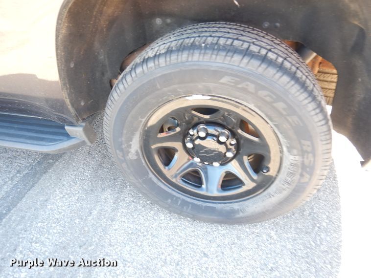 image for item DK3061 2017 Chevrolet Tahoe Police  SUV