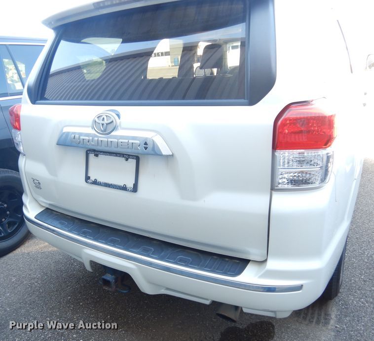 image for item DK3065 2013 Toyota 4Runner Limited  SUV