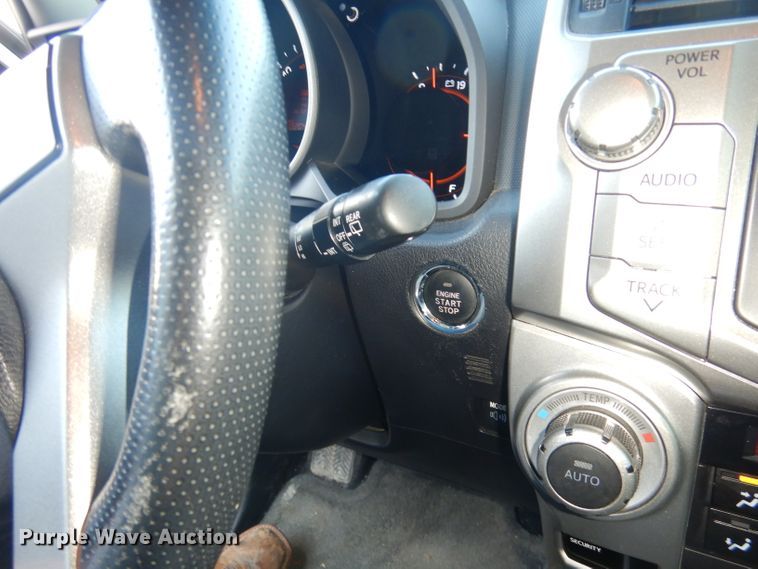 image for item DK3065 2013 Toyota 4Runner Limited  SUV