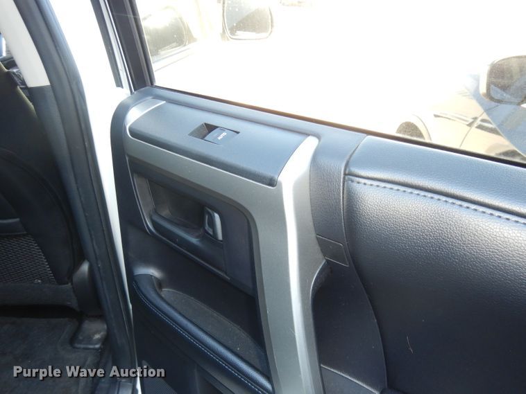 image for item DK3065 2013 Toyota 4Runner Limited  SUV