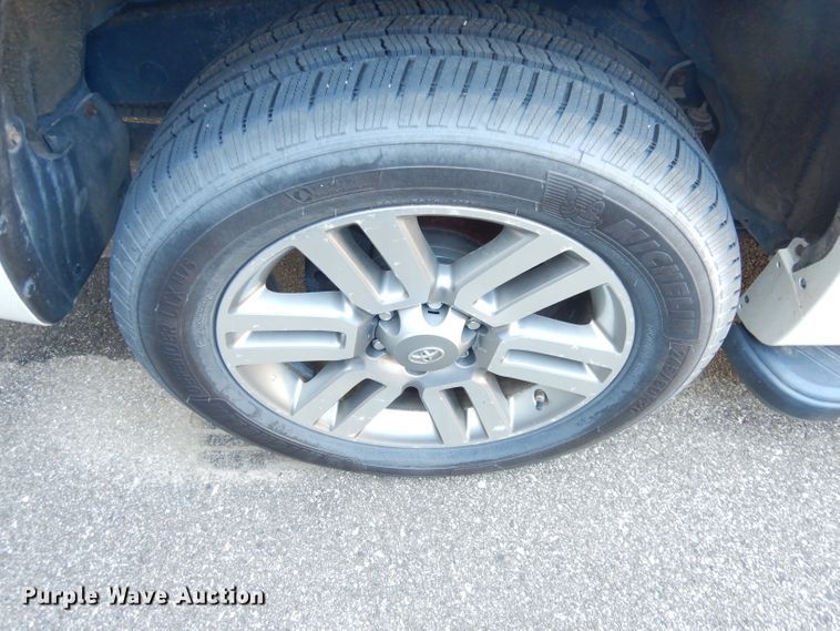 image for item DK3065 2013 Toyota 4Runner Limited  SUV