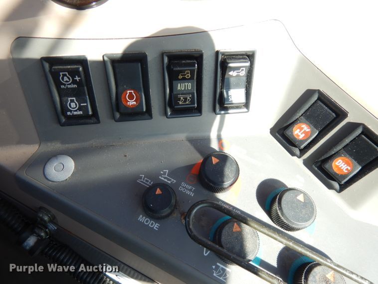 image for item DK3067 2010 Kubota M100X  MFWD tractor