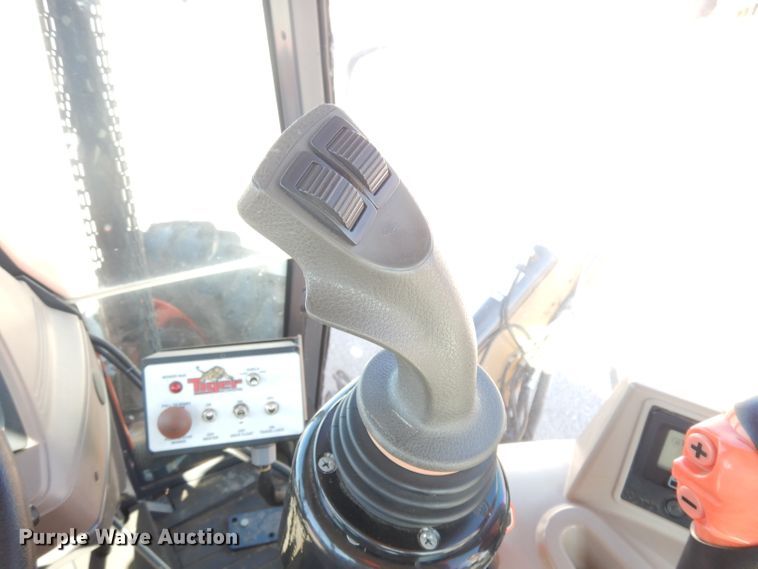 image for item DK3067 2010 Kubota M100X  MFWD tractor