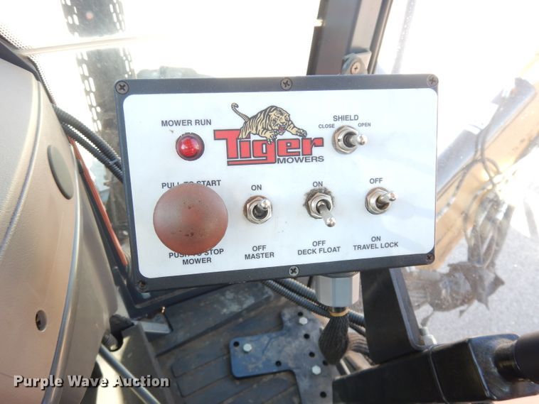 image for item DK3067 2010 Kubota M100X  MFWD tractor