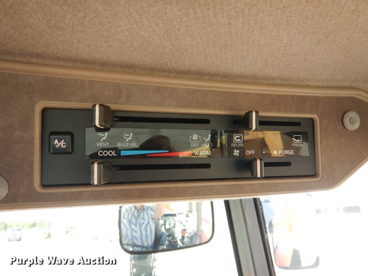 image for item DK3067 2010 Kubota M100X  MFWD tractor