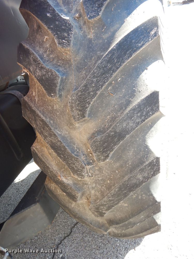 image for item DK3067 2010 Kubota M100X  MFWD tractor