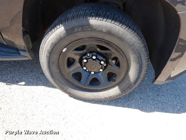 image for item DK3072 2017 Chevrolet Tahoe Police  SUV