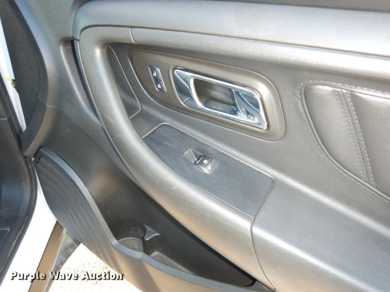 image for item DK3091 2017 Ford Taurus Police