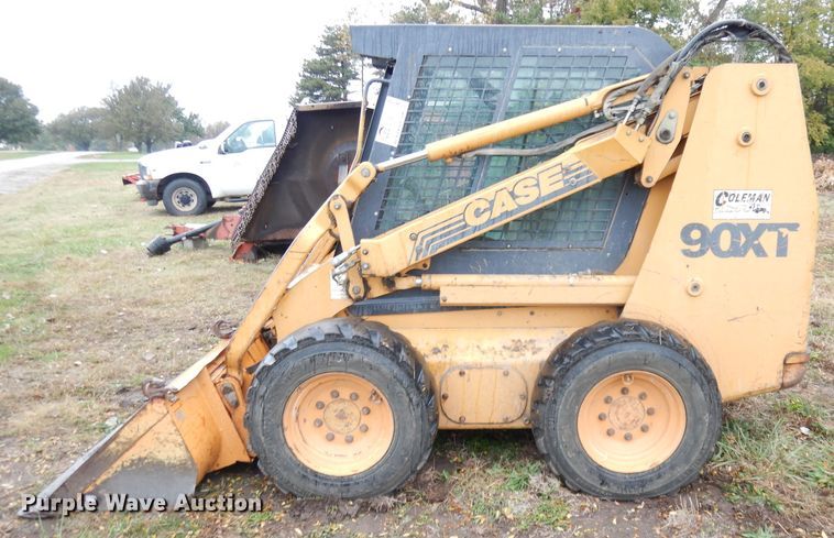 image for item DK3100 1997 Case 90XT  skid steer loader