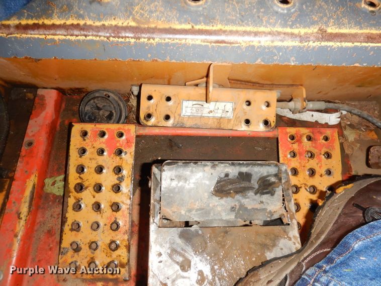 image for item DK3100 1997 Case 90XT  skid steer loader