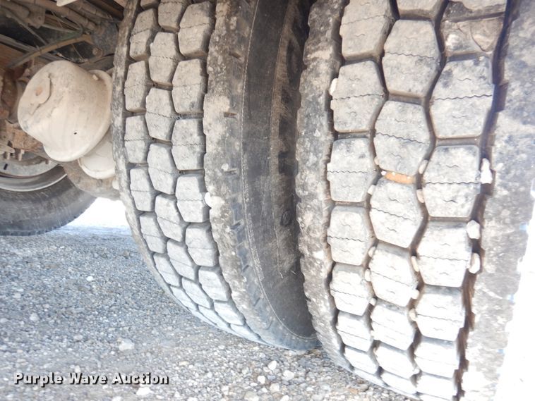 image for item DK3105 2004 GMC C8500  pumper fire truck