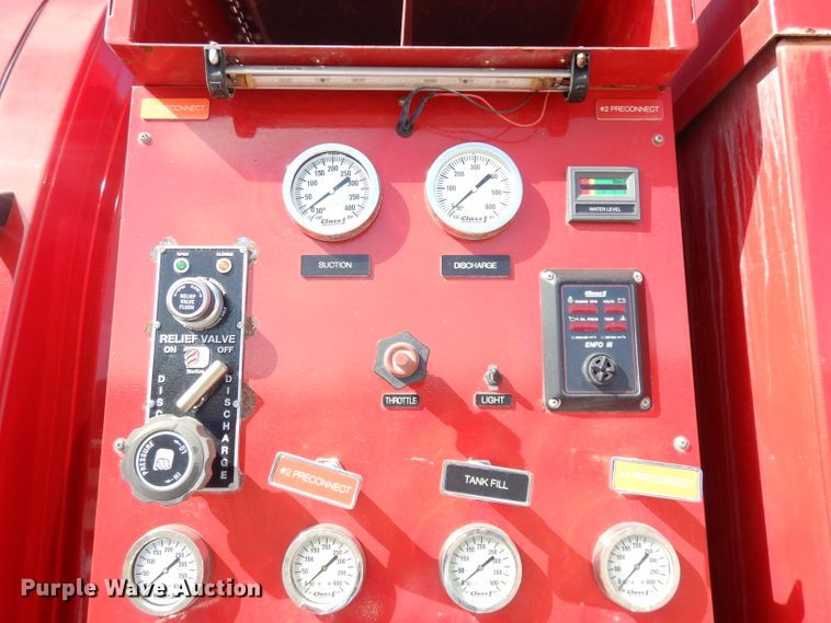 image for item DK3105 2004 GMC C8500  pumper fire truck