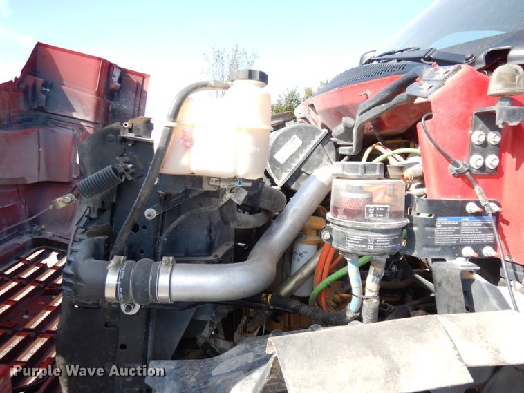 image for item DK3105 2004 GMC C8500  pumper fire truck