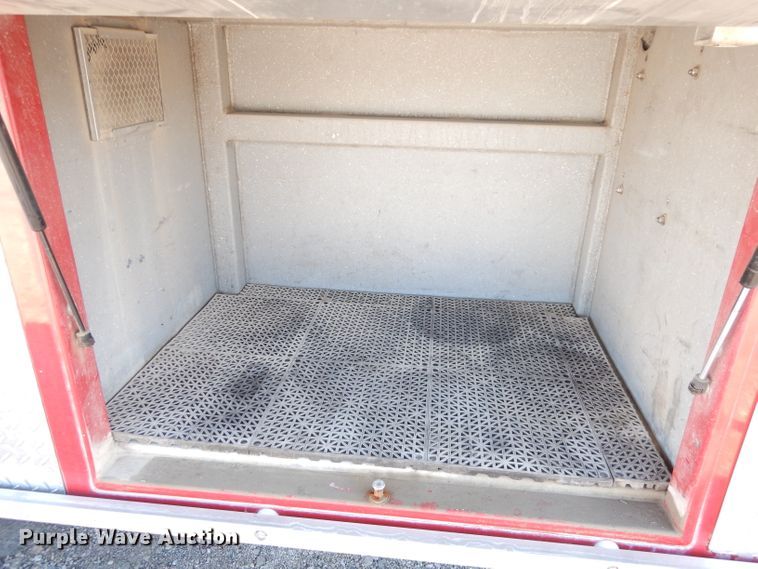 image for item DK3105 2004 GMC C8500  pumper fire truck