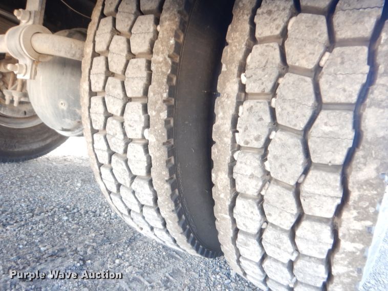 image for item DK3105 2004 GMC C8500  pumper fire truck