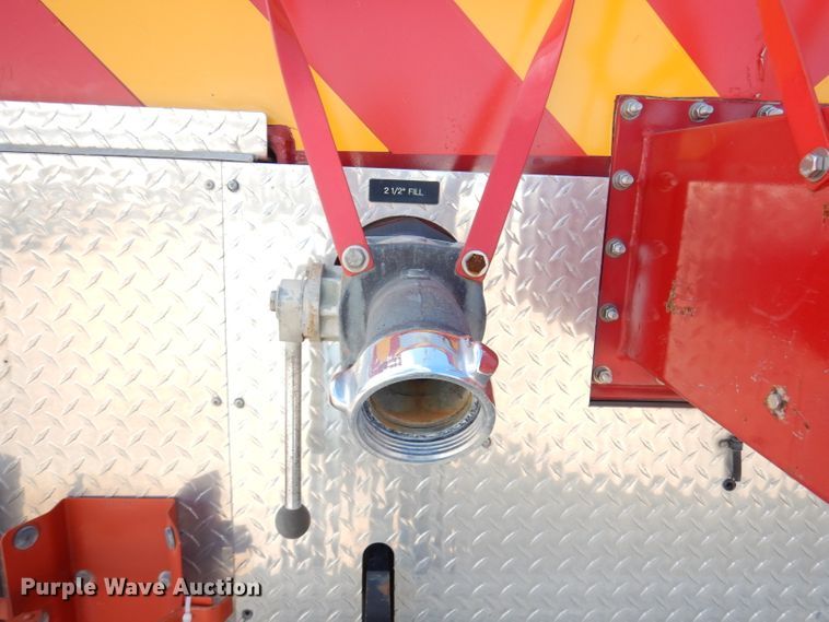 image for item DK3105 2004 GMC C8500  pumper fire truck