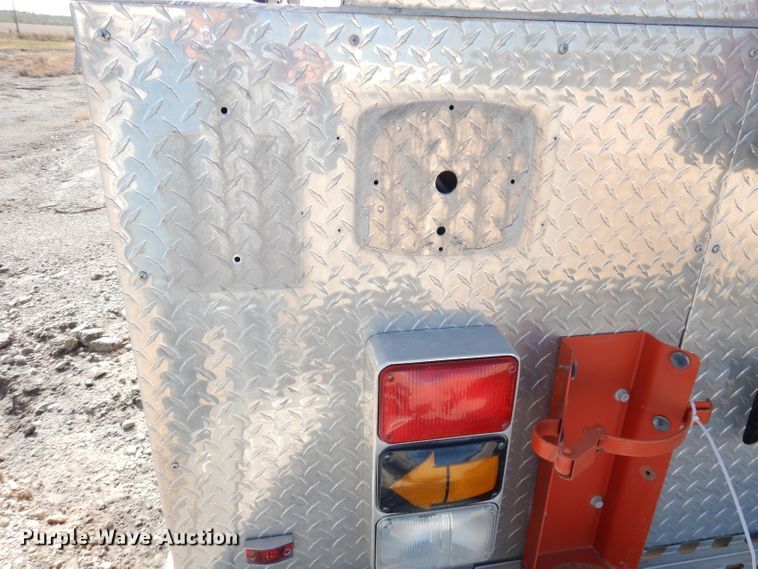 image for item DK3105 2004 GMC C8500  pumper fire truck