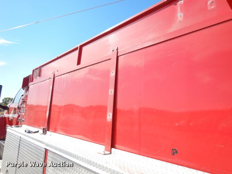 image for item DK3105 2004 GMC C8500  pumper fire truck