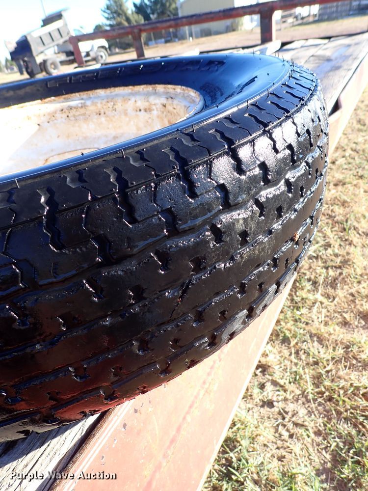 image for item DL6138 1998 Texas Bragg  utility trailer