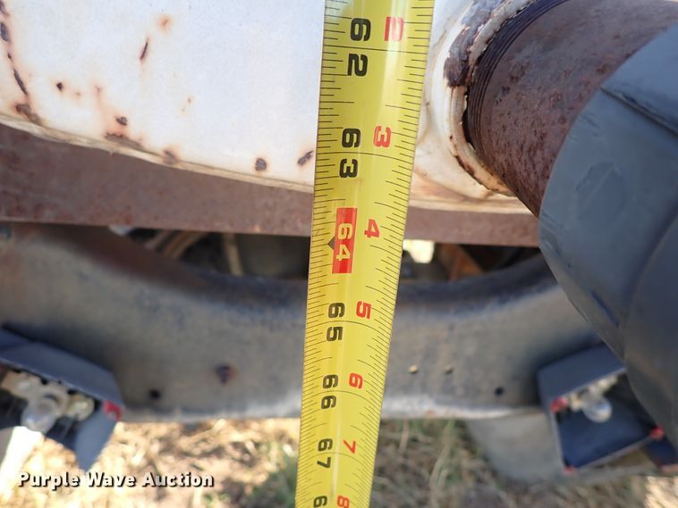 image for item DL6139 1994 Ford F800  water truck