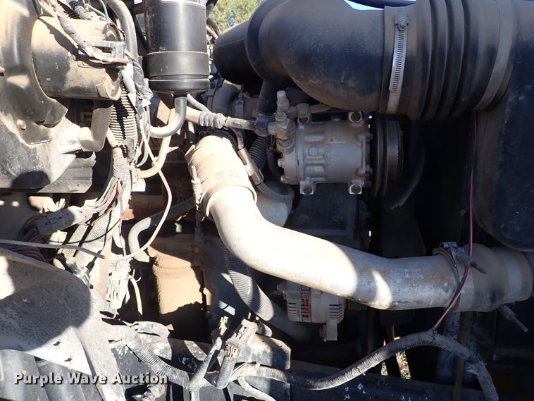 image for item DL6139 1994 Ford F800  water truck