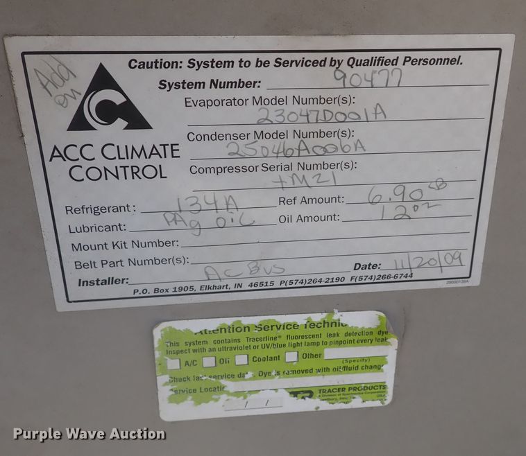 image for item DL6141 2009 Ford Econoline E450  shuttle bus