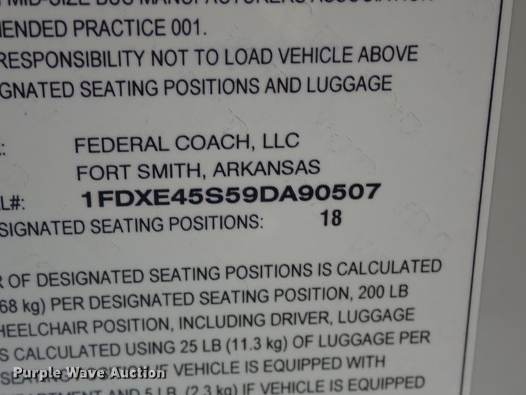 image for item DL6141 2009 Ford Econoline E450  shuttle bus