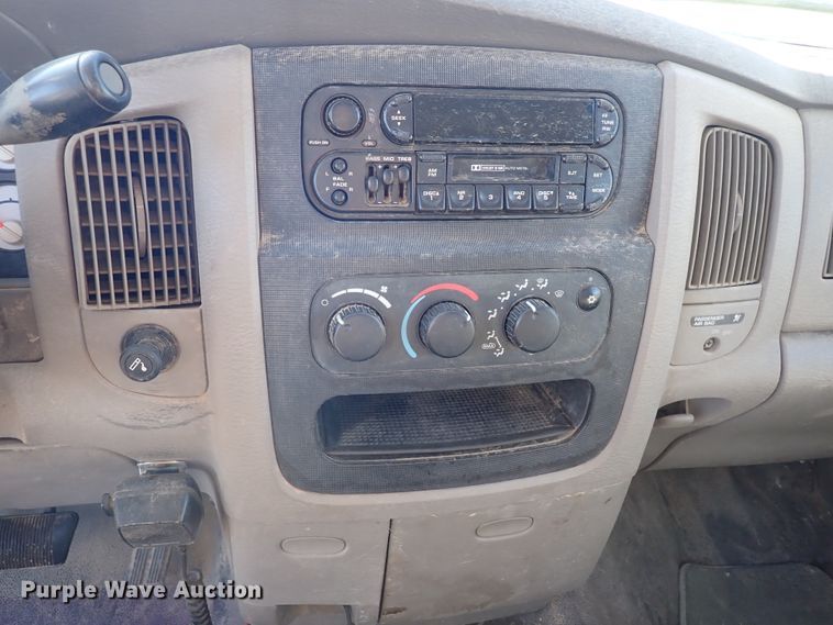 image for item DL6144 2002 Dodge Ram 1500  pickup truck