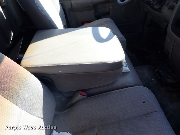 image for item DL6144 2002 Dodge Ram 1500  pickup truck