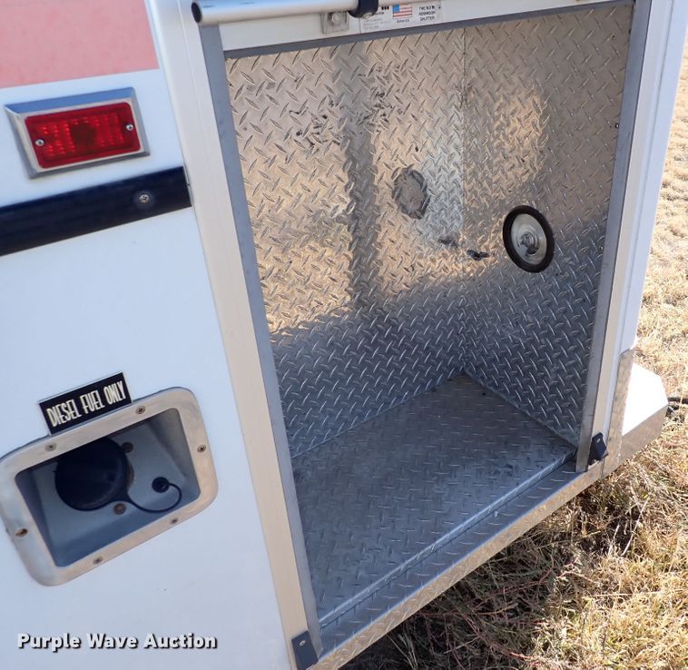 image for item DL6145 1996 Ford F350  ambulance