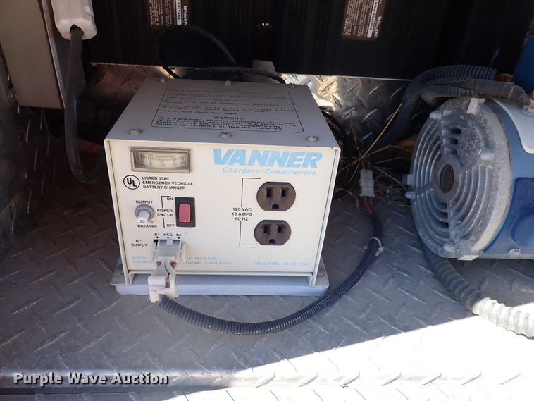 image for item DL6145 1996 Ford F350  ambulance