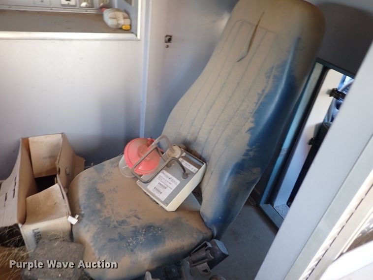 image for item DL6145 1996 Ford F350  ambulance