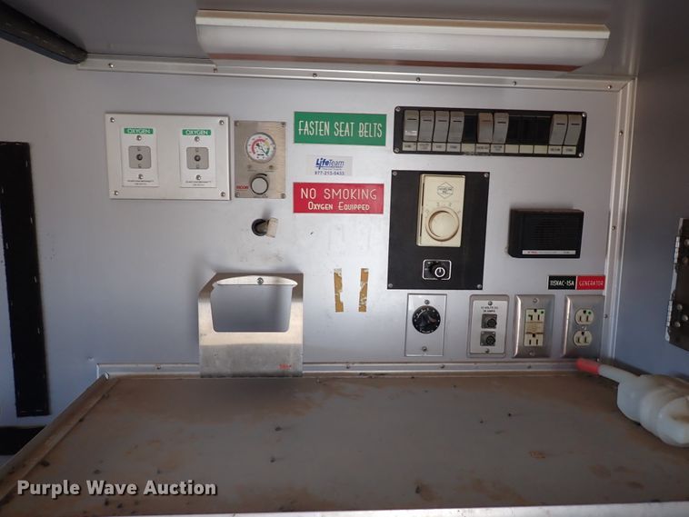 image for item DL6145 1996 Ford F350  ambulance