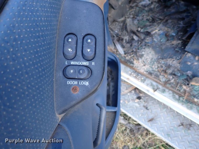 image for item DL6145 1996 Ford F350  ambulance