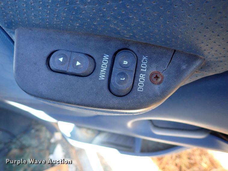 image for item DL6145 1996 Ford F350  ambulance